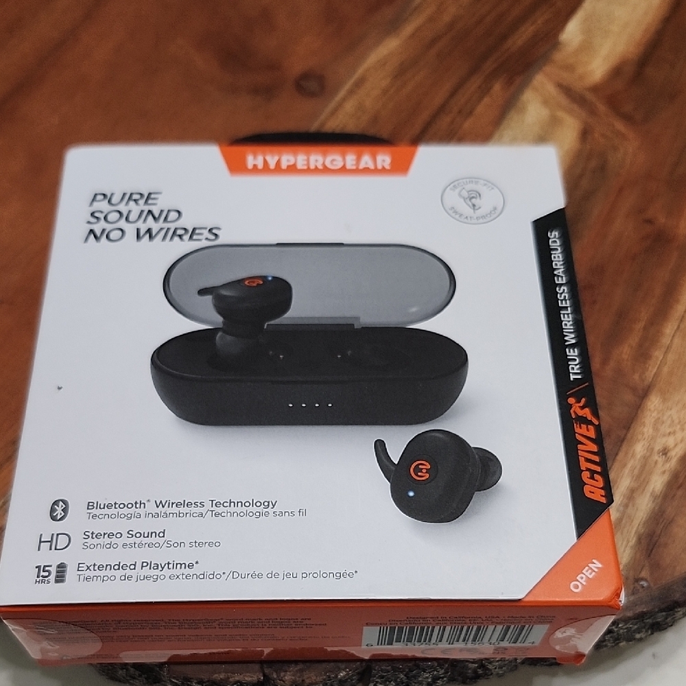 New Hypergear Wireless Earbuds True Sounds No Strings Attached
